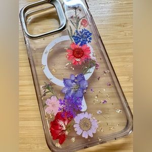 Hand made resin pressed flowers iphone 14 pro max kickstand case